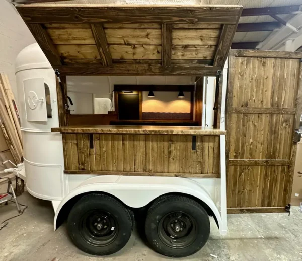 White w/Wood LOADED 2-Horse Trailer Mobile Bar